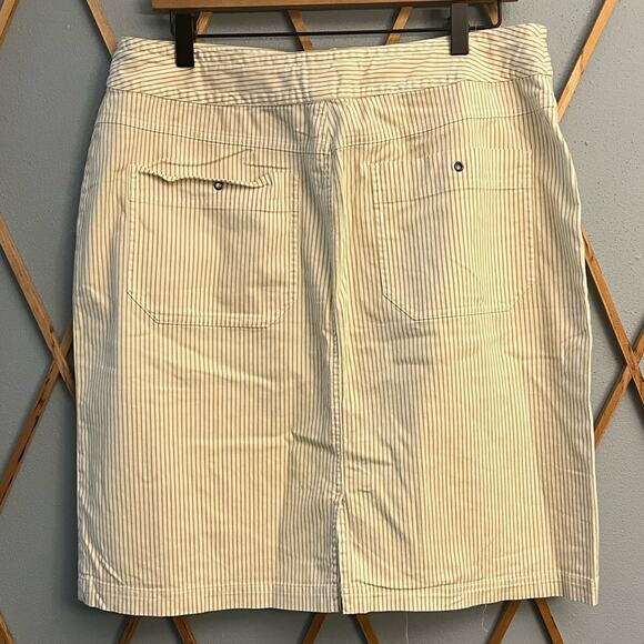 Chico’s Pencil Skirt - Picture 2 of 4